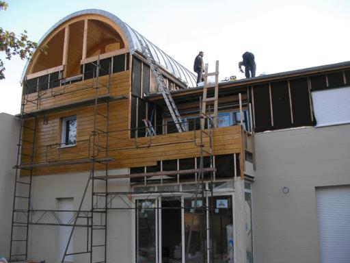 Maison contemporaine  COLOMBES - mise en oeuvre du bardage bois